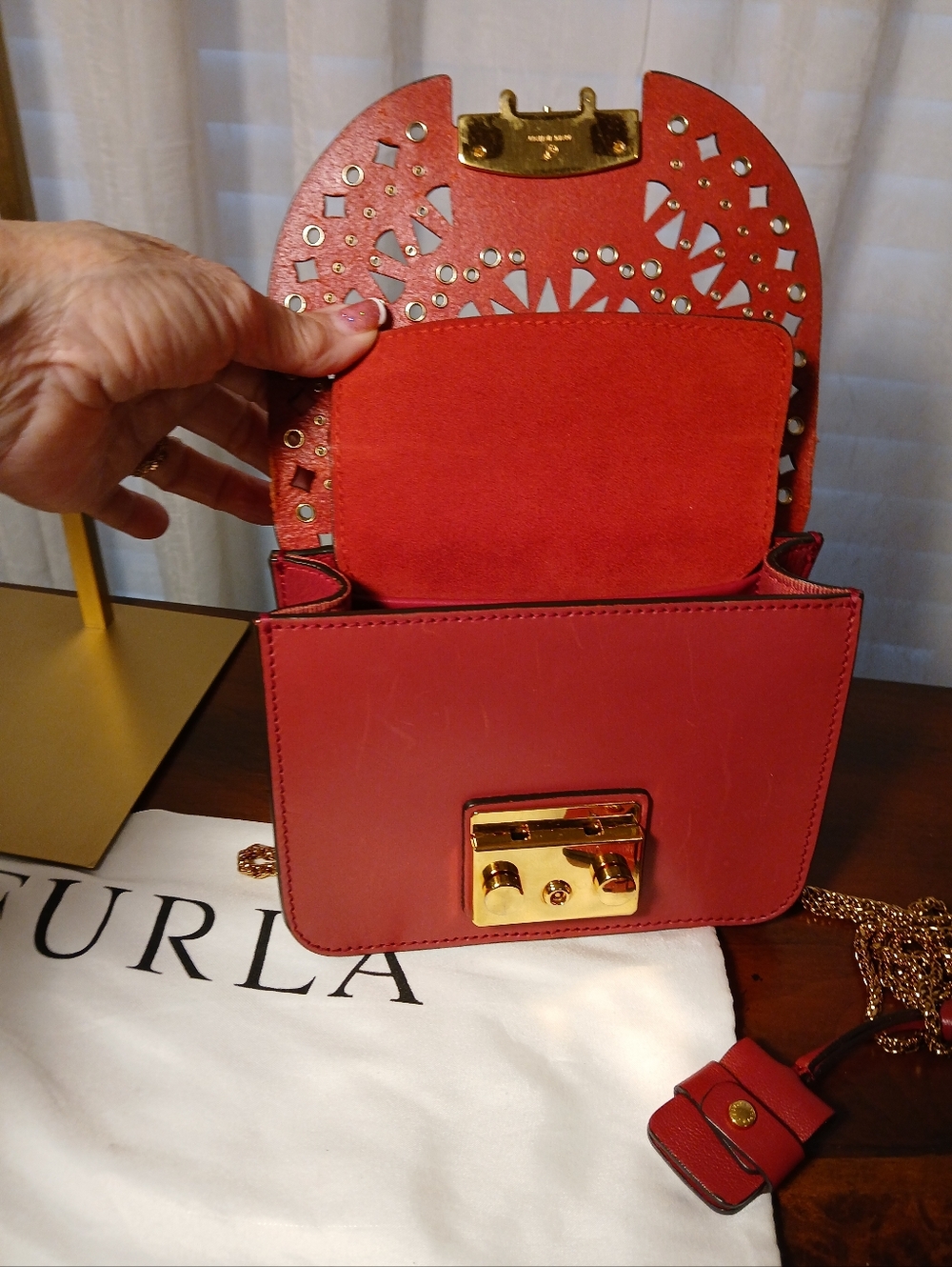 Furla Metropolis Mini Avio Bolera Red Laser Cut Leather - Picture 5 of 11